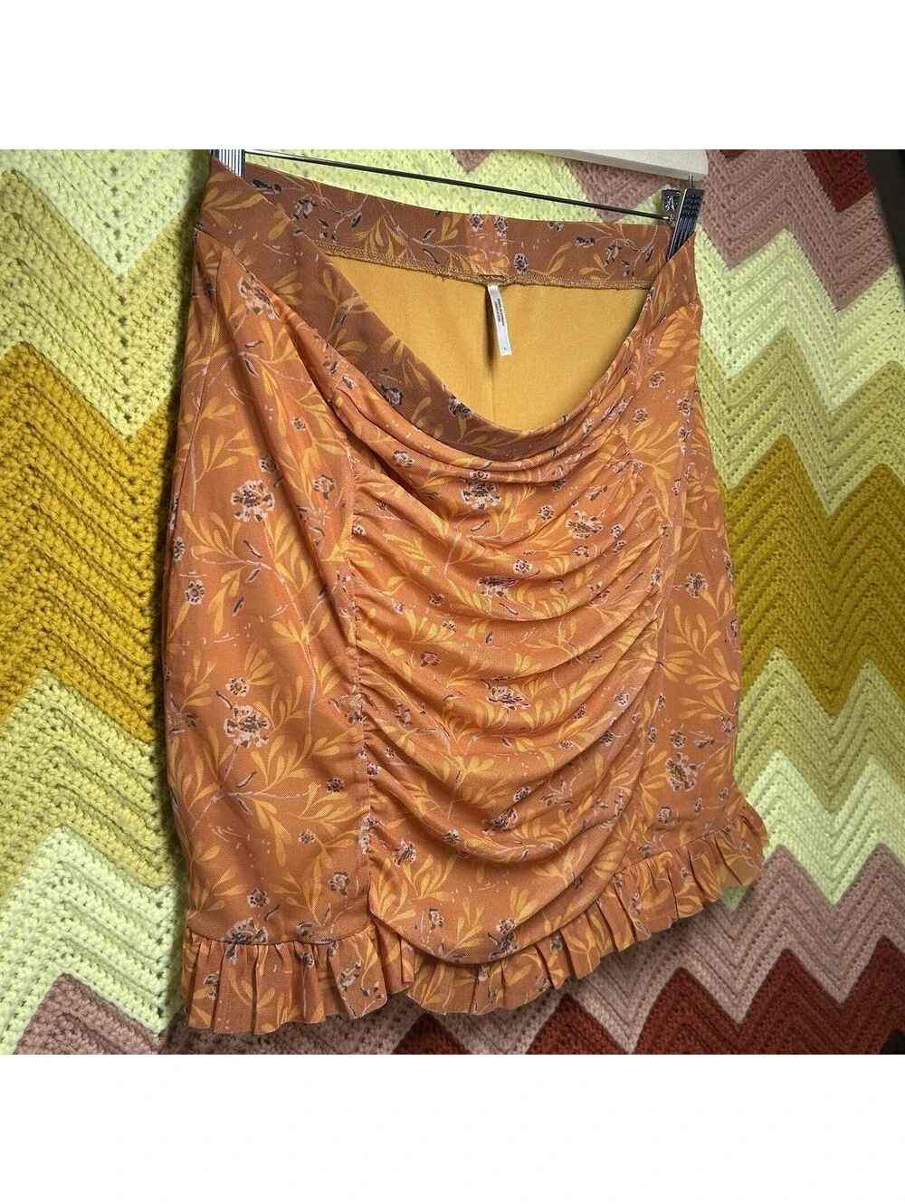 FREE PEOPLE Romi Mesh Skirt Orange Surplus Ruffle Hem Pull On Skirt Size Large